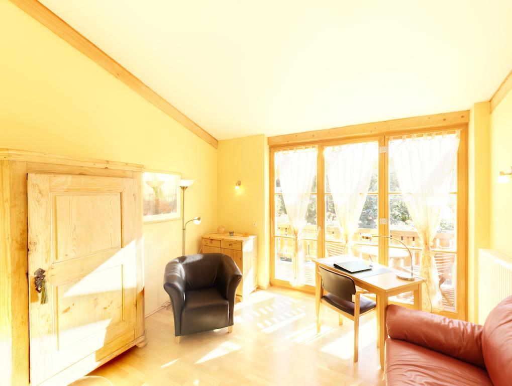 Outdoorhotel Jaeger Von Fall Lenggries Szoba fotó